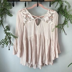 AEO | light pink blouse sz m